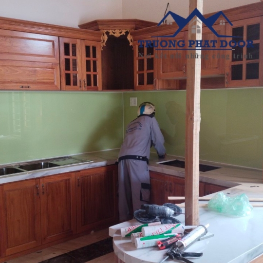 Kính ốp bếp - 01