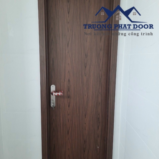 Mẫu Cửa nhựa composit đẹp đồng phú