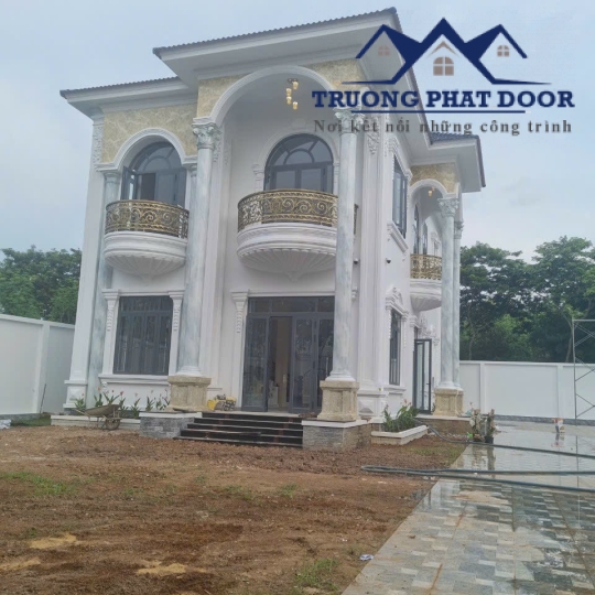 Cửa nhôm Bù Đốp 