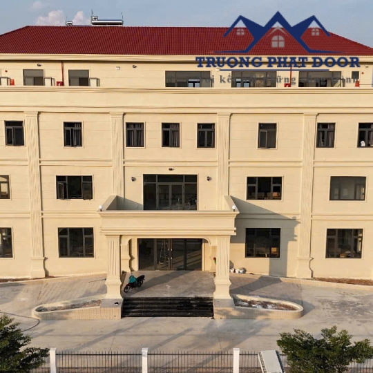 Nhà văn phòng Khu công nghiệp Tân tiến